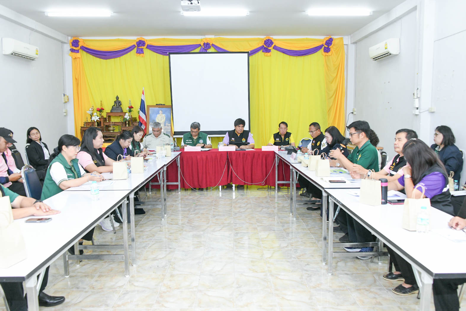 สคทช. ลงพื้นที่ติดตามผลการดำเนินงานการจัดที่ดินทำกินให้ชุมชน (คทช.) ประจำปีงบประมาณ 2568 จังหวัดแพร่