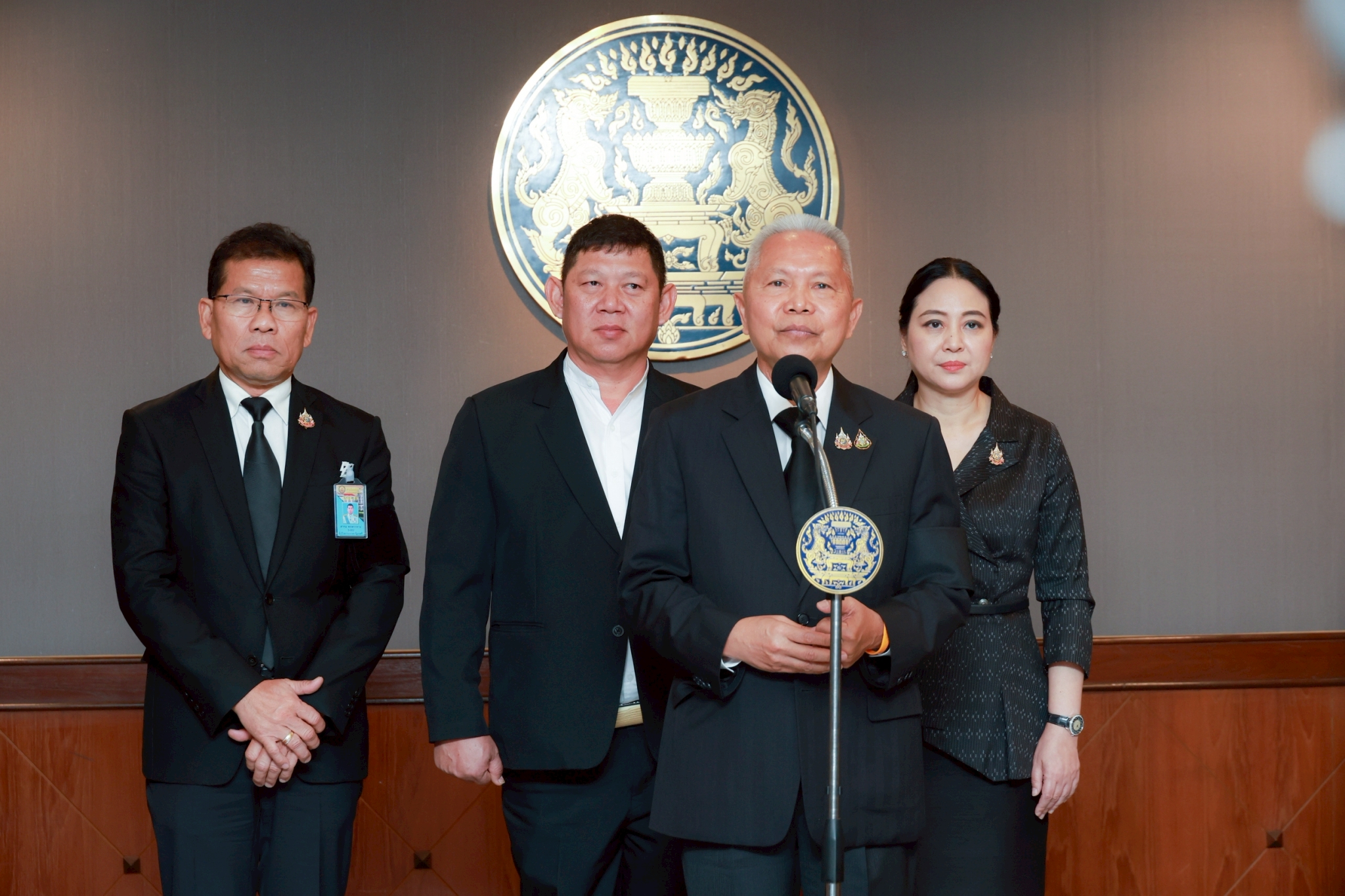 “รองนายกฯ โสภณ” นั่งประธาน คทช. ลุยเดินหน้าขับเคลื่อน One Map และการแก้เส้นแนวเขตที่ดินที่มีความคลาดเคลื่อนทางเทคนิค (Fine Tune) พร้อมไฟเขียว!!! มาตรการช่วยเหลือประชาชนให้เข้าถึงไฟฟ้า ประปา และการพิสูจน์สิทธิการครอบครองที่ดินของวัดในเขตที่ดินของรัฐ